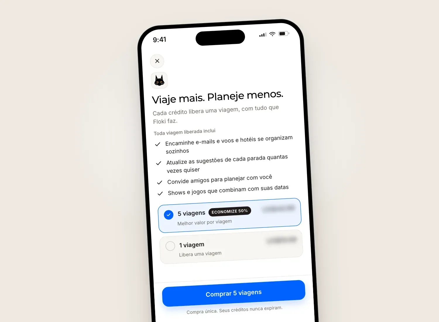 Tela de compra de créditos no iPhone, com duas opções, um crédito de viagem e um pacote de cinco, com os preços ocultos.